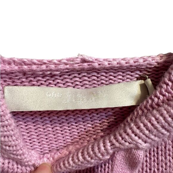 One Grey Day NWT Ombré Knit Pullover Hoodie in Pink/Yellow Size Small - Picture 4 of 7